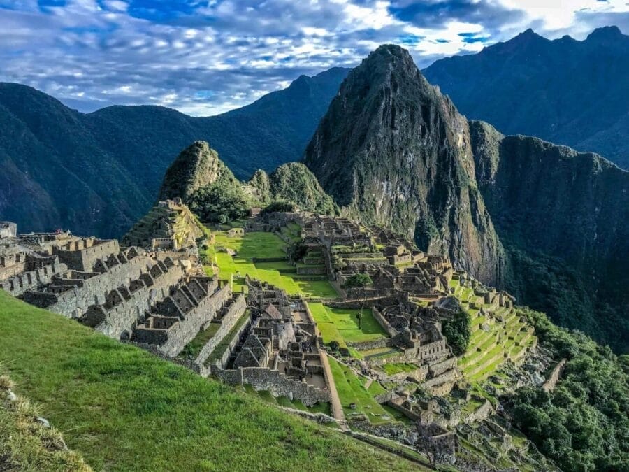 Macchu Picchu 2 min scaled 1 Acerca de